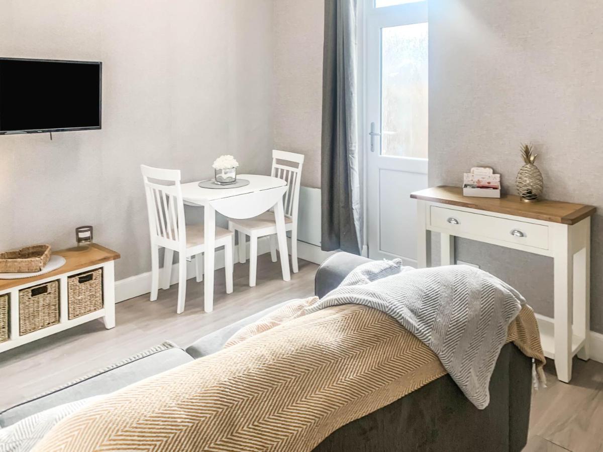 The Rosebery Retreat By The Castle 1-Bed Apartment Inverness Eksteriør bilde
