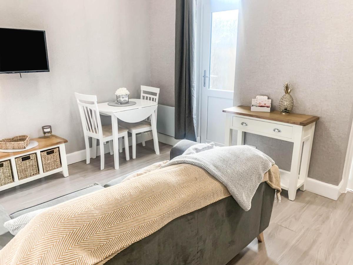 The Rosebery Retreat By The Castle 1-Bed Apartment Inverness Eksteriør bilde