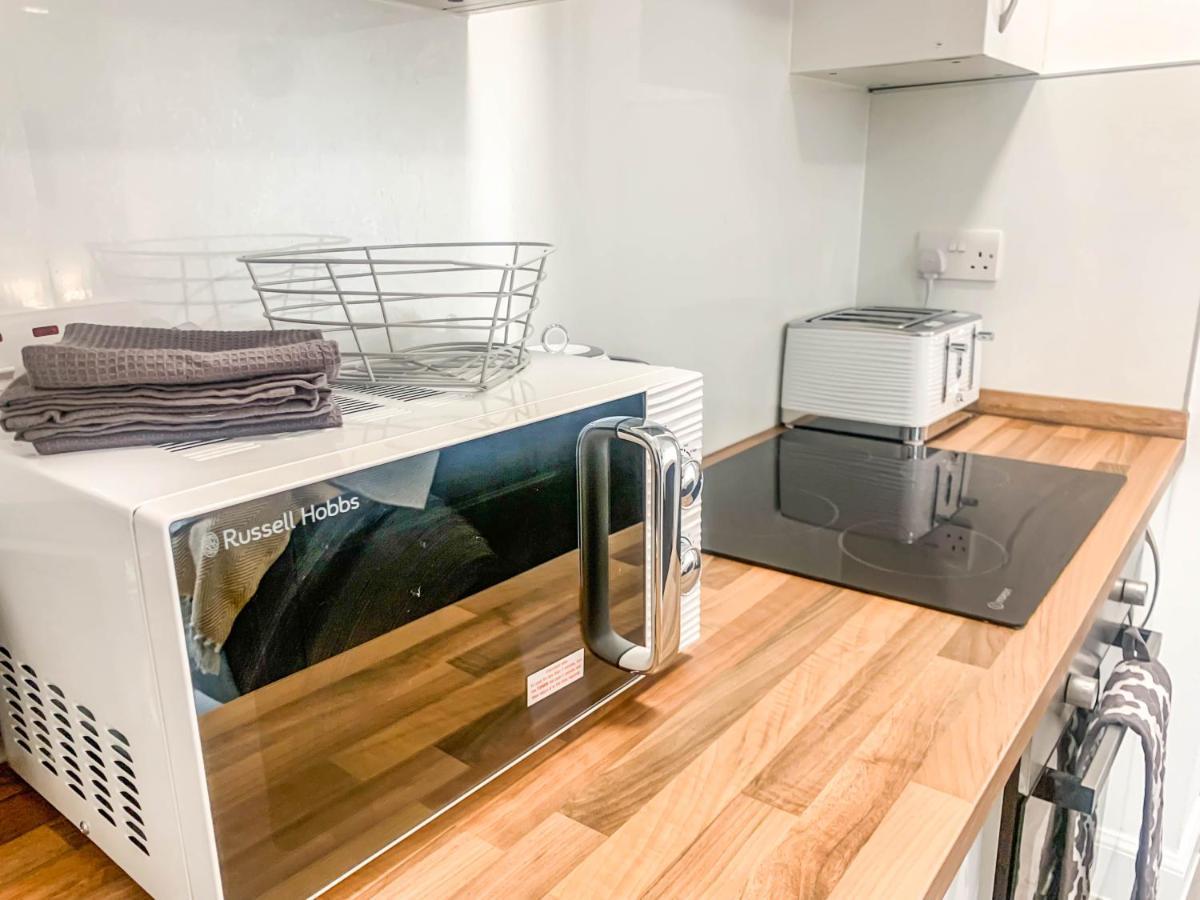 The Rosebery Retreat By The Castle 1-Bed Apartment Inverness Eksteriør bilde