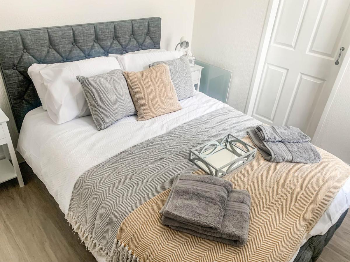 The Rosebery Retreat By The Castle 1-Bed Apartment Inverness Eksteriør bilde